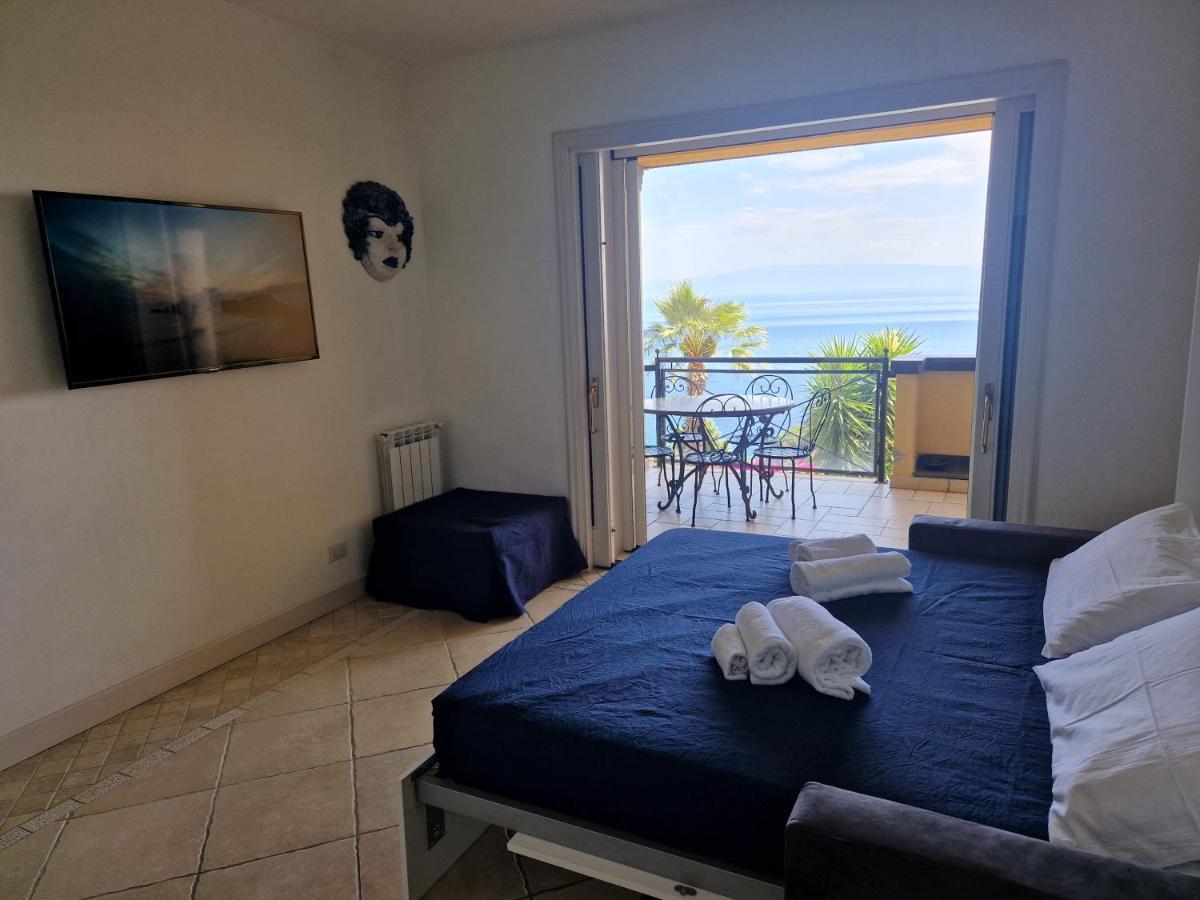 Taormina Bella Vista Apartment In Center With Pool By Taormina Holidays Экстерьер фото